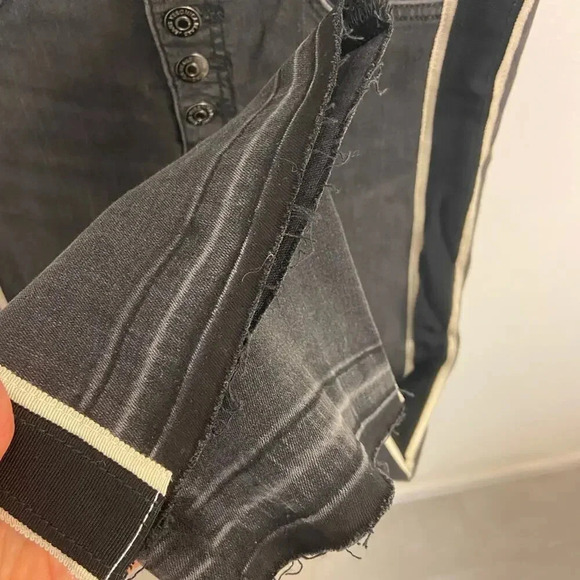 Veronica Beard Carolyn Baby Boot Jeans Smoke Fray Stripe Size 26 - Picture 4 of 8